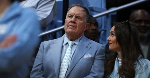 Browns Reporter Zings Bill Belichick-Jordon Hudson Romance During Award Speech